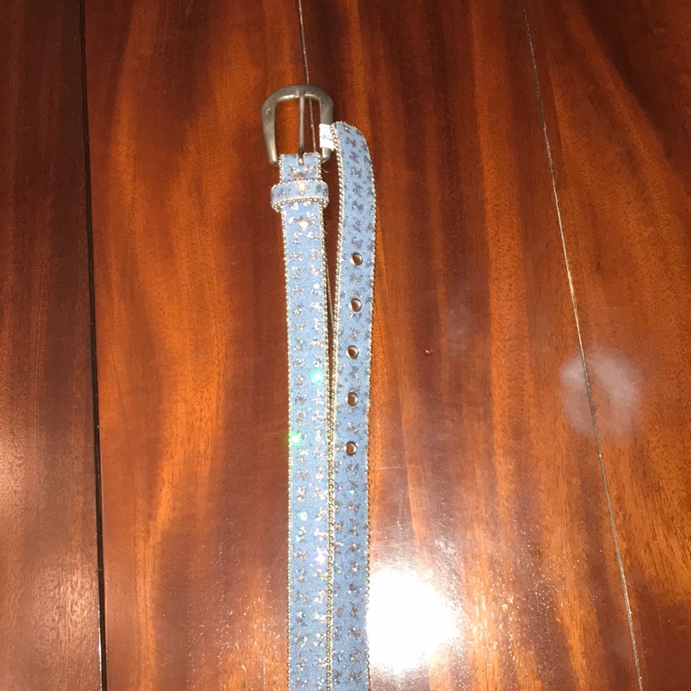 Womens Medium Belt By A. Brud